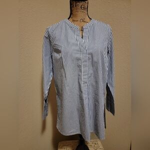 Old Navy Blue and White Striped Shirt